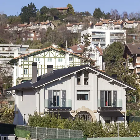 بيت ضيافة Birdie Boutique - Adults Only سان سيباستيان