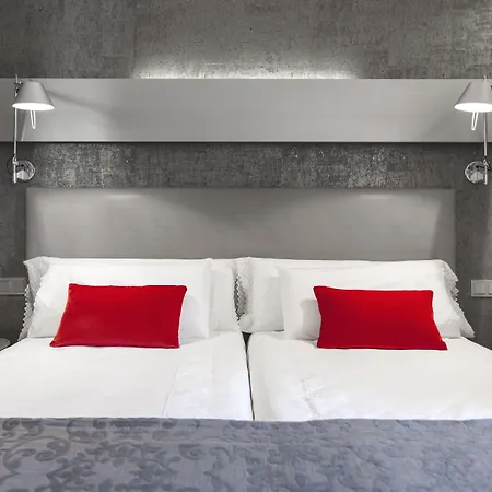 Birdie Boutique - Adults Only 4*