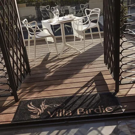 Birdie Boutique - Adults Only 4*